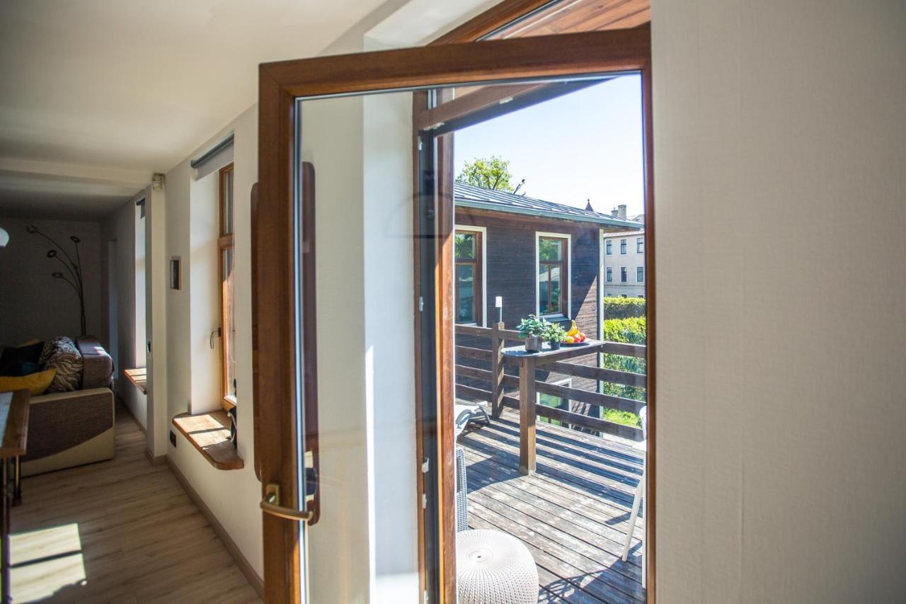 Wooden House Near City Center ريغا المظهر الخارجي الصورة