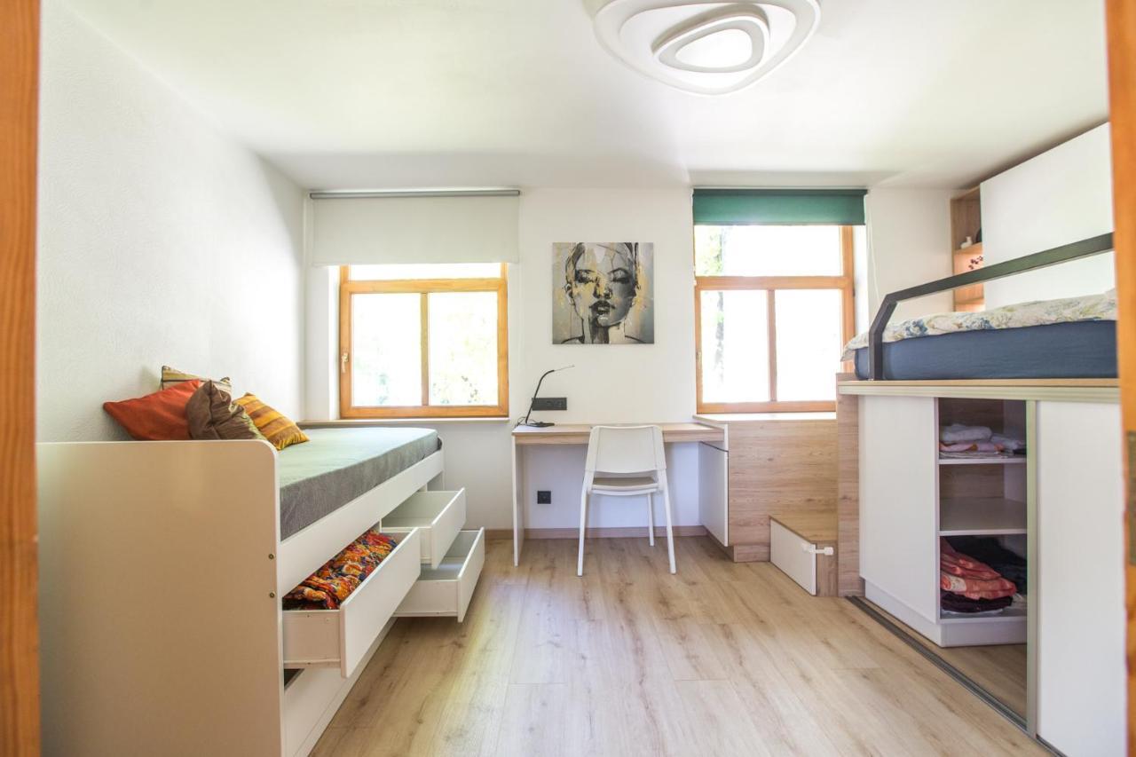 Wooden House Near City Center ريغا المظهر الخارجي الصورة